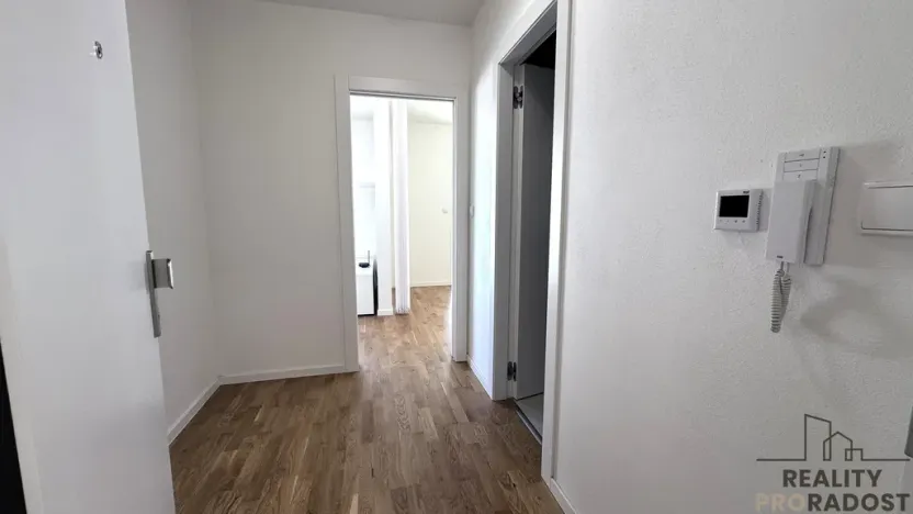 Pronájem bytu 1+kk, Dubňany, Hornická, 37 m2