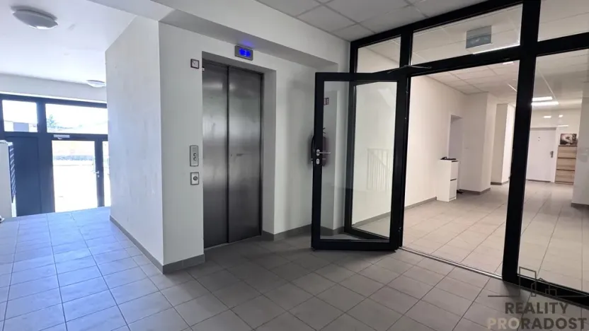 Pronájem bytu 1+kk, Dubňany, Hornická, 37 m2