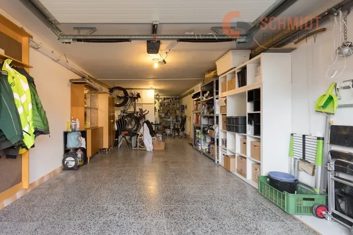 Prodej rodinného domu, Hustopeče, U Větrolamu, 300 m2