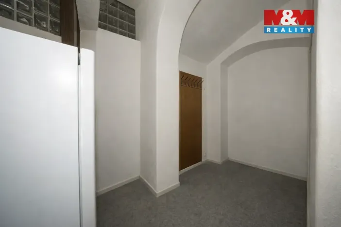 Pronájem obchodního prostoru, Kutná Hora - Hlouška, Pod Valy, 100 m2