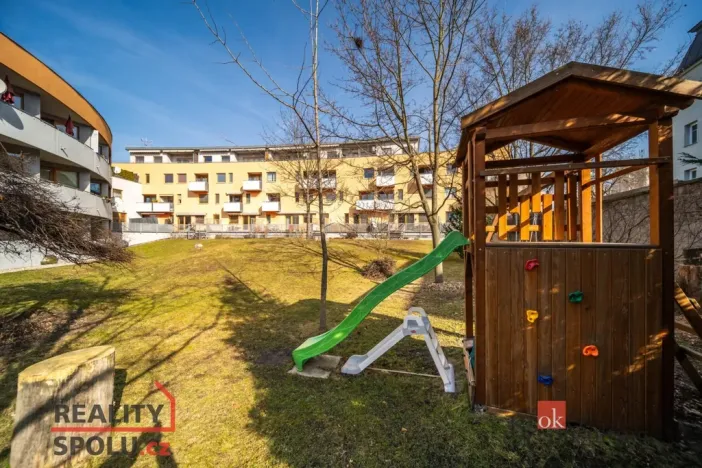 Prodej bytu 3+kk, Hradec Králové, Pouchovská, 84 m2