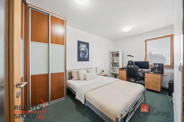 Prodej bytu 3+kk, Hradec Králové, Pouchovská, 84 m2