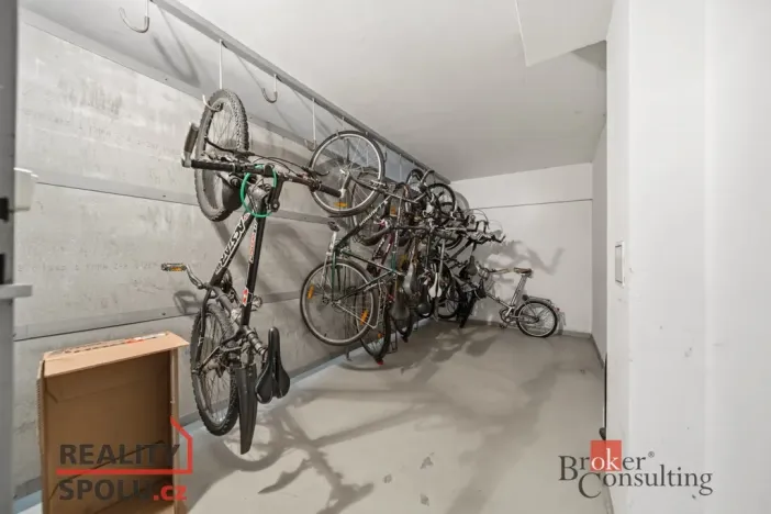 Prodej bytu 3+kk, Hradec Králové, Pouchovská, 84 m2