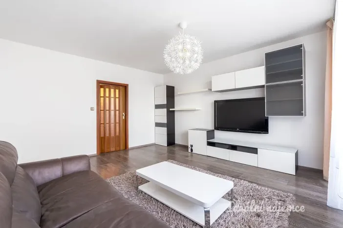 Pronájem bytu 3+1, Praha - Modřany, Platónova, 76 m2
