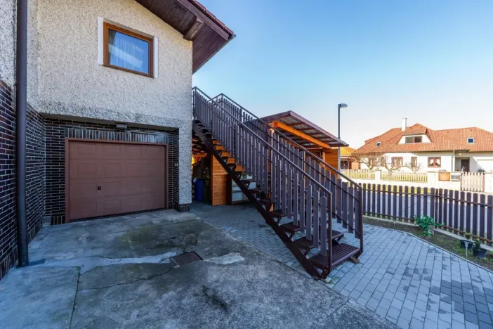 Prodej rodinného domu, Čejkovice, 218 m2