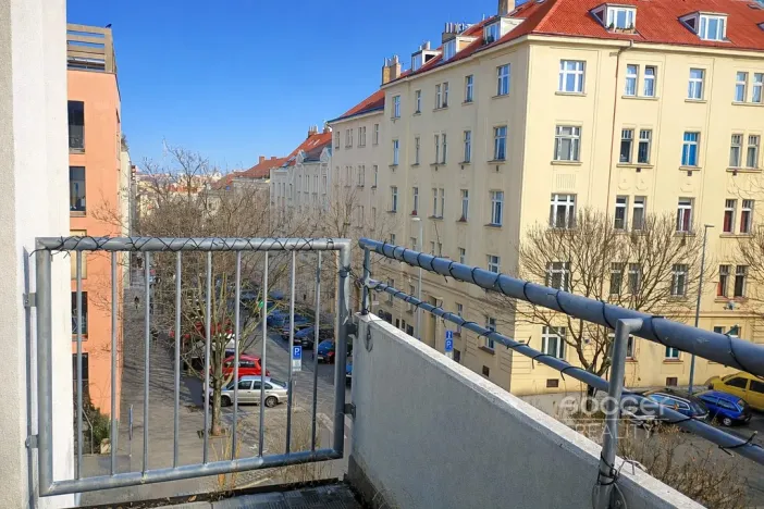 Pronájem bytu 1+kk, Praha - Smíchov, Randova, 40 m2