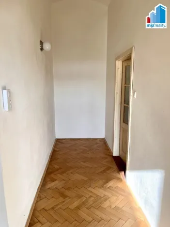 Pronájem bytu 4+1, Plzeň, náměstí T. G. Masaryka, 120 m2