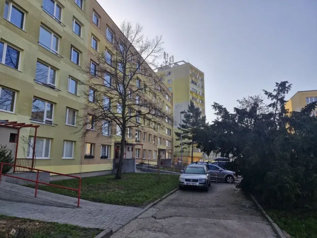Prodej bytu 2+kk, Teplice - Řetenice, Rooseveltovo náměstí, 40 m2