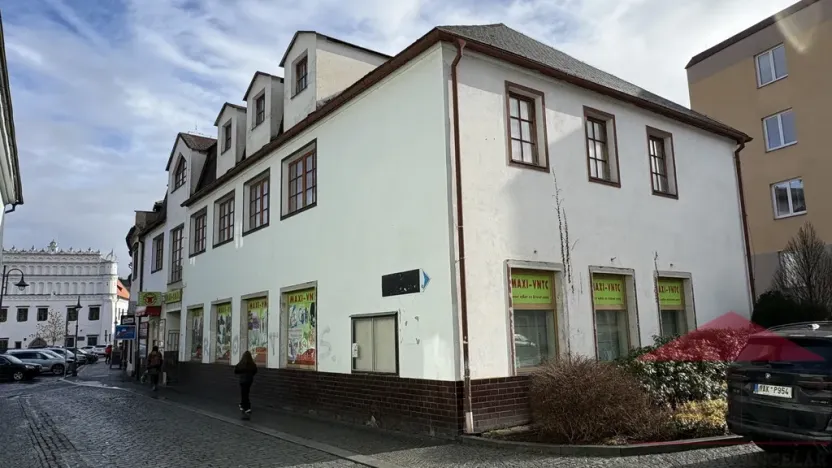 Prodej obchodního prostoru, Sušice - Sušice I, náměstí Svobody, 385 m2