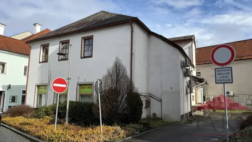 Prodej obchodního prostoru, Sušice - Sušice I, náměstí Svobody, 385 m2