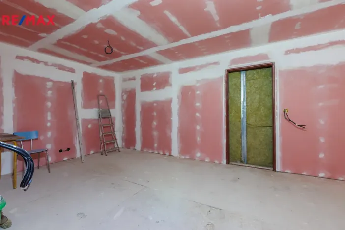 Prodej výrobních prostor, Karlovy Vary - Rybáře, Sokolovská, 2017 m2