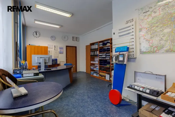 Prodej výrobních prostor, Karlovy Vary - Rybáře, Sokolovská, 2017 m2