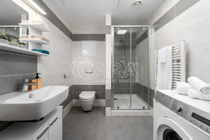 Prodej bytu 2+kk, Praha - Letňany, Tupolevova, 56 m2