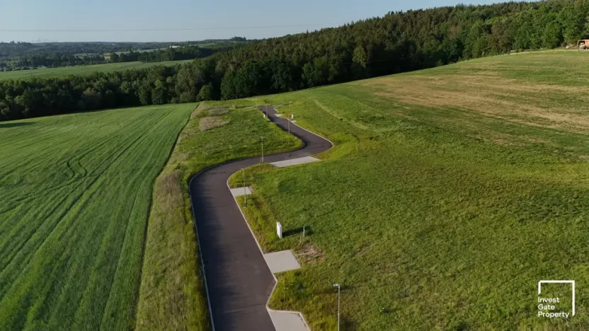 Prodej pozemku pro bydlení, Hůry, Lišovská, 1886 m2