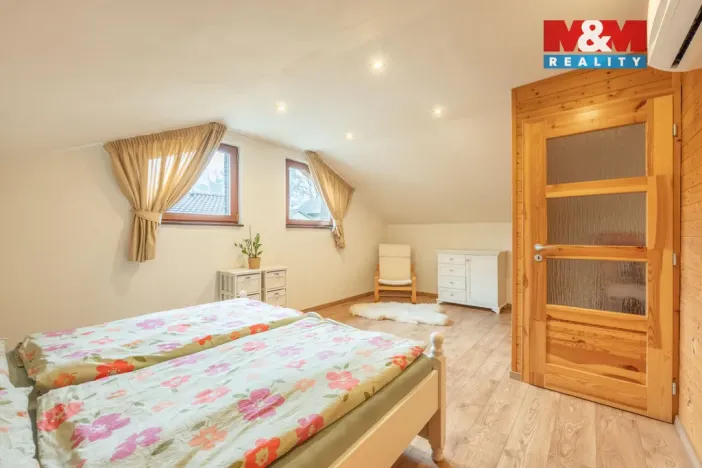 Prodej rodinného domu, Slaný - Kvíček, 100 m2