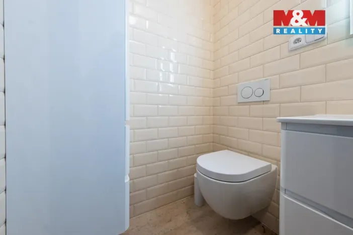 Prodej kanceláře, Mukařov, Lipová, 34 m2