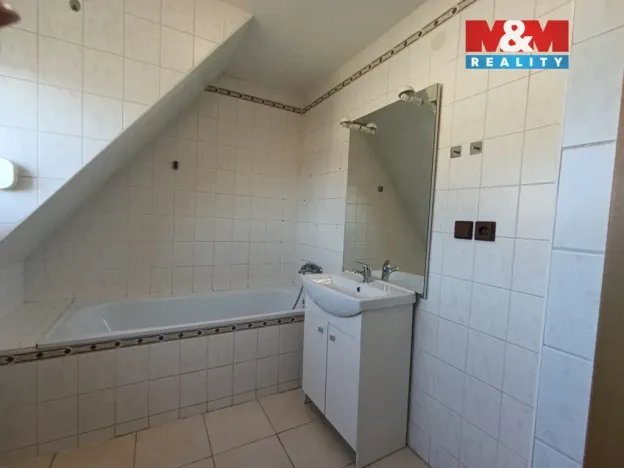 Pronájem bytu 3+kk, Rumburk - Rumburk 1, Školní, 99 m2