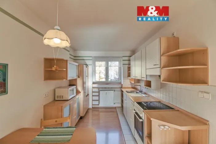 Prodej bytu 2+1, Rožnov pod Radhoštěm, 1. máje, 62 m2