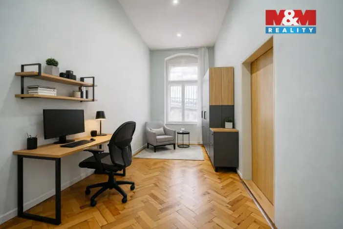 Prodej bytu 3+kk, Karlovy Vary, Zámecký vrch, 72 m2