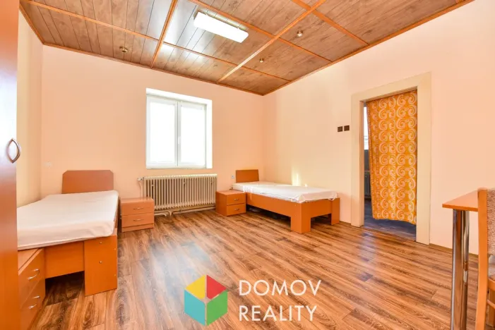 Pronájem pokoje, Komárov, 19 m2