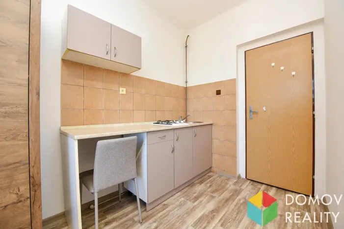 Pronájem pokoje, Komárov, 11 m2