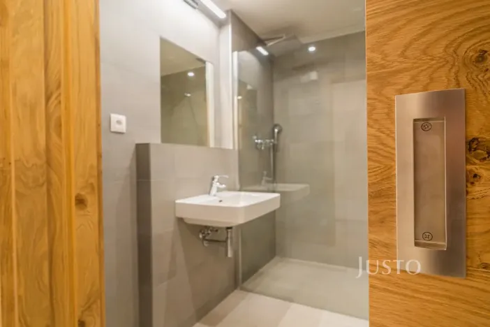 Pronájem bytu 2+kk, Praha, Wassermannova, 49 m2