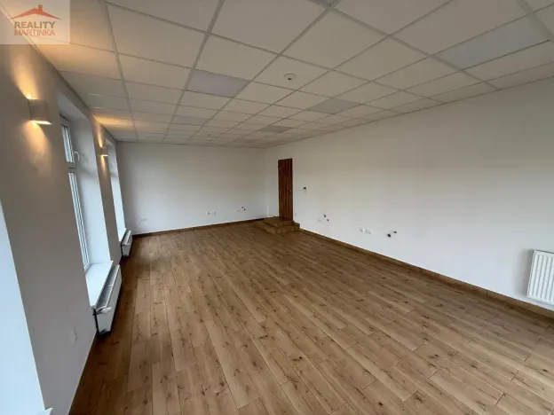 Pronájem kanceláře, Valašské Meziříčí - Krásno nad Bečvou, Hranická, 40 m2