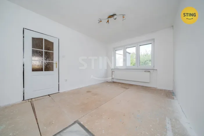 Prodej rodinného domu, Dolní Lhota, K nádraží, 220 m2