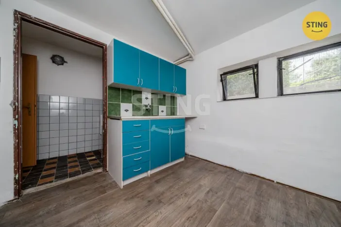Prodej rodinného domu, Dolní Lhota, K nádraží, 220 m2
