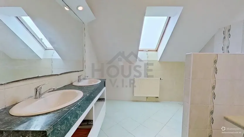 Prodej rodinného domu, Holubice, 158 m2