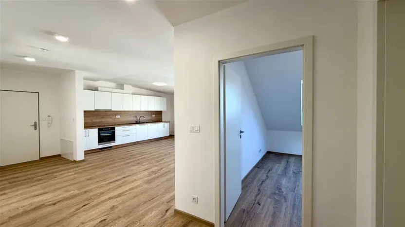 Pronájem bytu 4+kk, Cheb, Evropská, 105 m2