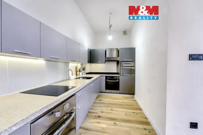 Prodej bytu 2+kk, Tlučná, Tlučenská kolonie, 41 m2