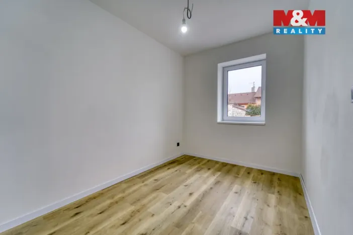 Prodej bytu 2+kk, Tlučná, Tlučenská kolonie, 41 m2