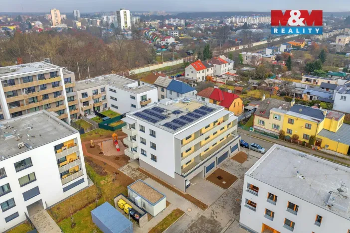 Pronájem bytu 2+kk, Pardubice - Pardubičky, Nová Tesla, 46 m2