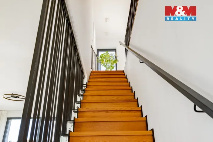 Prodej rodinného domu, Předboj, K Parku, 297 m2