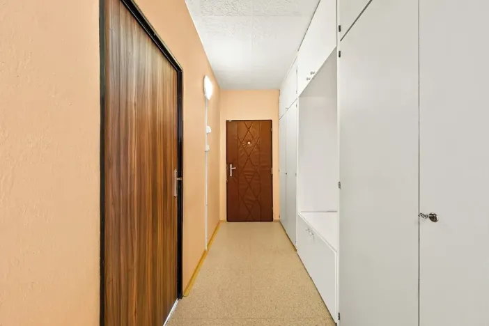 Prodej bytu 3+1, Studená, Komenského, 74 m2