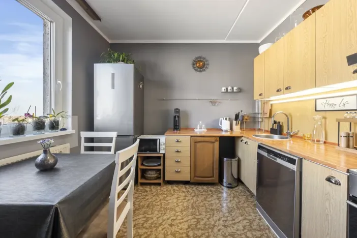 Prodej bytu 3+1, Praha - Libuš, Mirotická, 71 m2