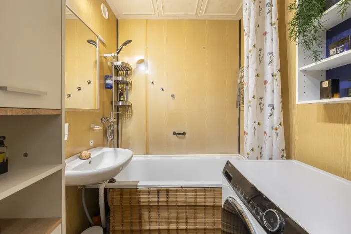 Prodej bytu 3+1, Praha - Libuš, Mirotická, 71 m2