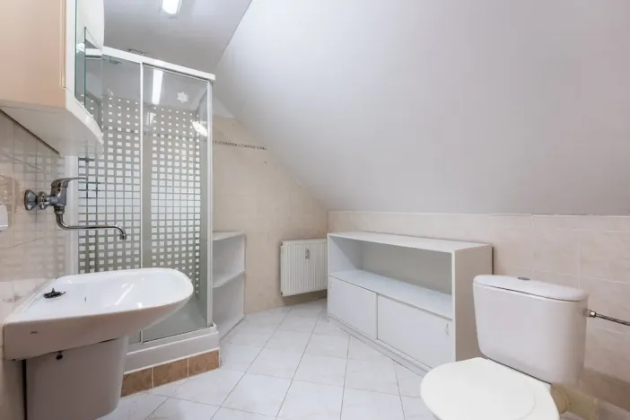 Prodej bytu 4+kk, Rokytnice v Orlických horách, náměstí T. G. Masaryka, 153 m2