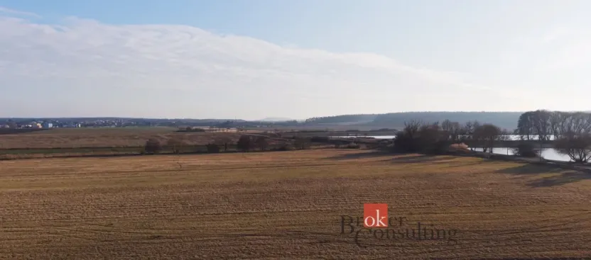 Prodej pozemku pro bydlení, Úherce, 12377 m2