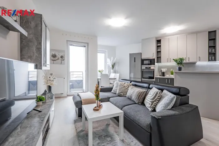 Prodej bytu 1+kk, Praha - Letňany, Miroslava Hajna, 50 m2