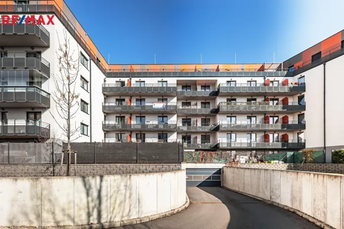 Prodej bytu 1+kk, Praha - Letňany, Miroslava Hajna, 50 m2