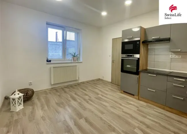 Prodej rodinného domu, Hronov, Husova, 140 m2