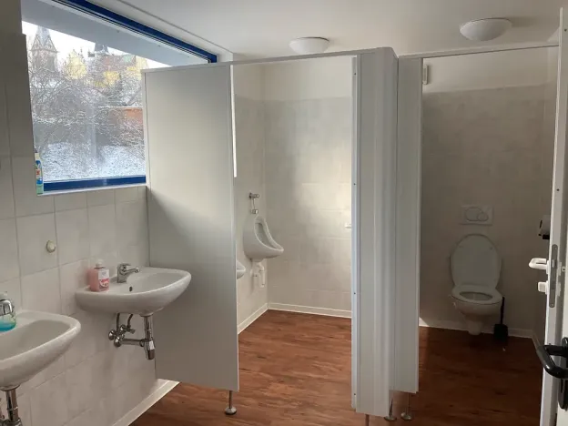 Pronájem obchodního prostoru, Kladno, Dukelských hrdinů, 285 m2