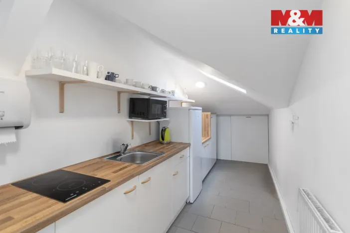 Prodej kanceláře, Ostrava - Kunčičky, Škrobálkova, 455 m2