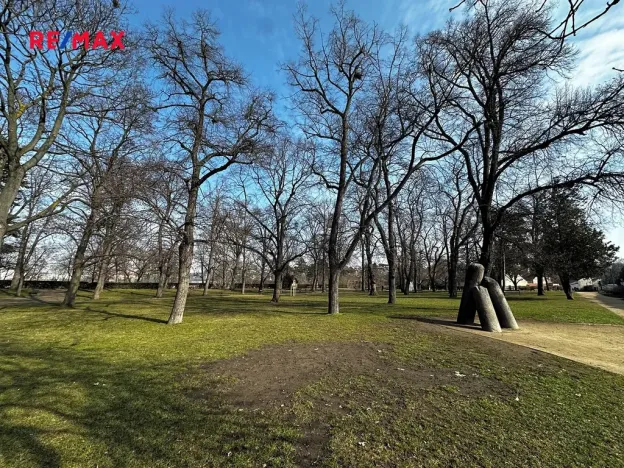 Prodej - jiné, Praha - Vyšehrad, Štulcova, 4 m2