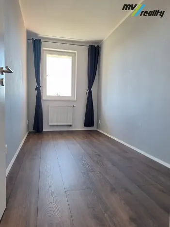 Pronájem bytu 2+kk, Nymburk, Ke Strouze, 40 m2