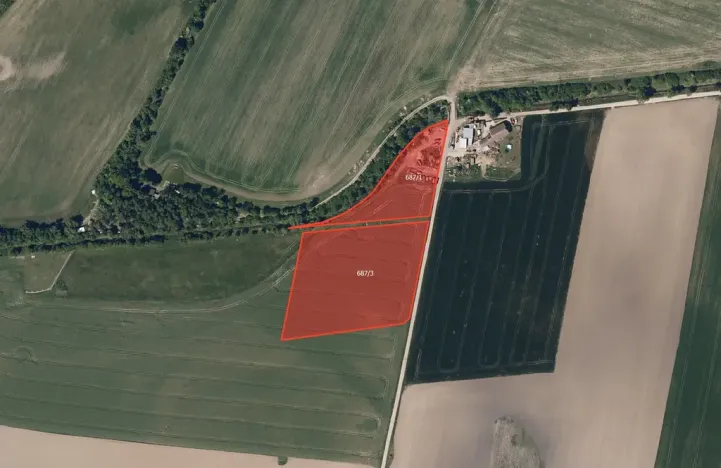 Prodej pole, Záříčí, 8622 m2