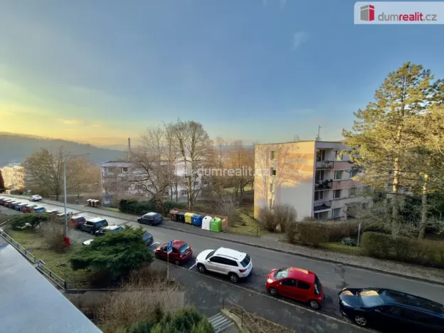 Pronájem bytu 2+1, Ústí nad Labem - Střekov, Tolstého, 64 m2