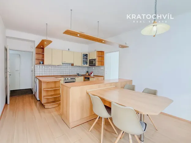 Pronájem bytu 1+1, Praha - Nusle, Na Jezerce, 53 m2